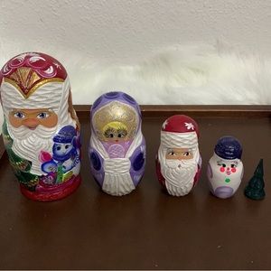 🎄🎅Matryoshka doll - Bought while in Russia - Christmas Themed